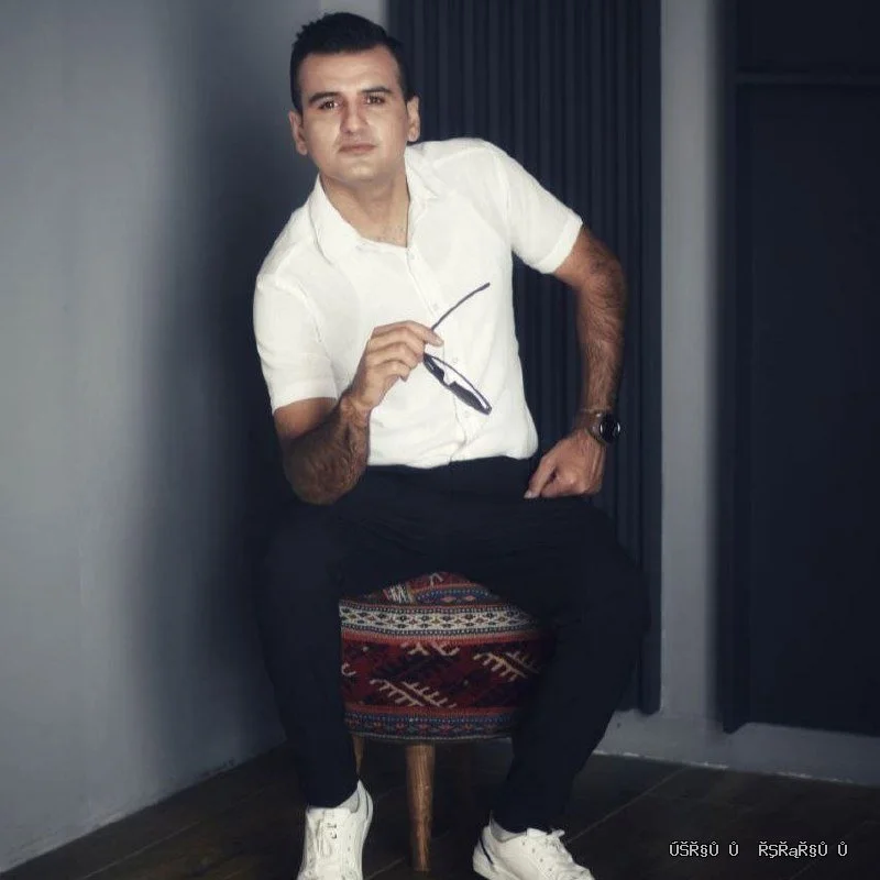 دانلود آهنگ جدید کی میتونه از سجاد طاهری